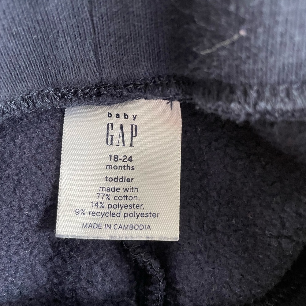 ⭐️ Baby GAP Set - Picture 3 of 3